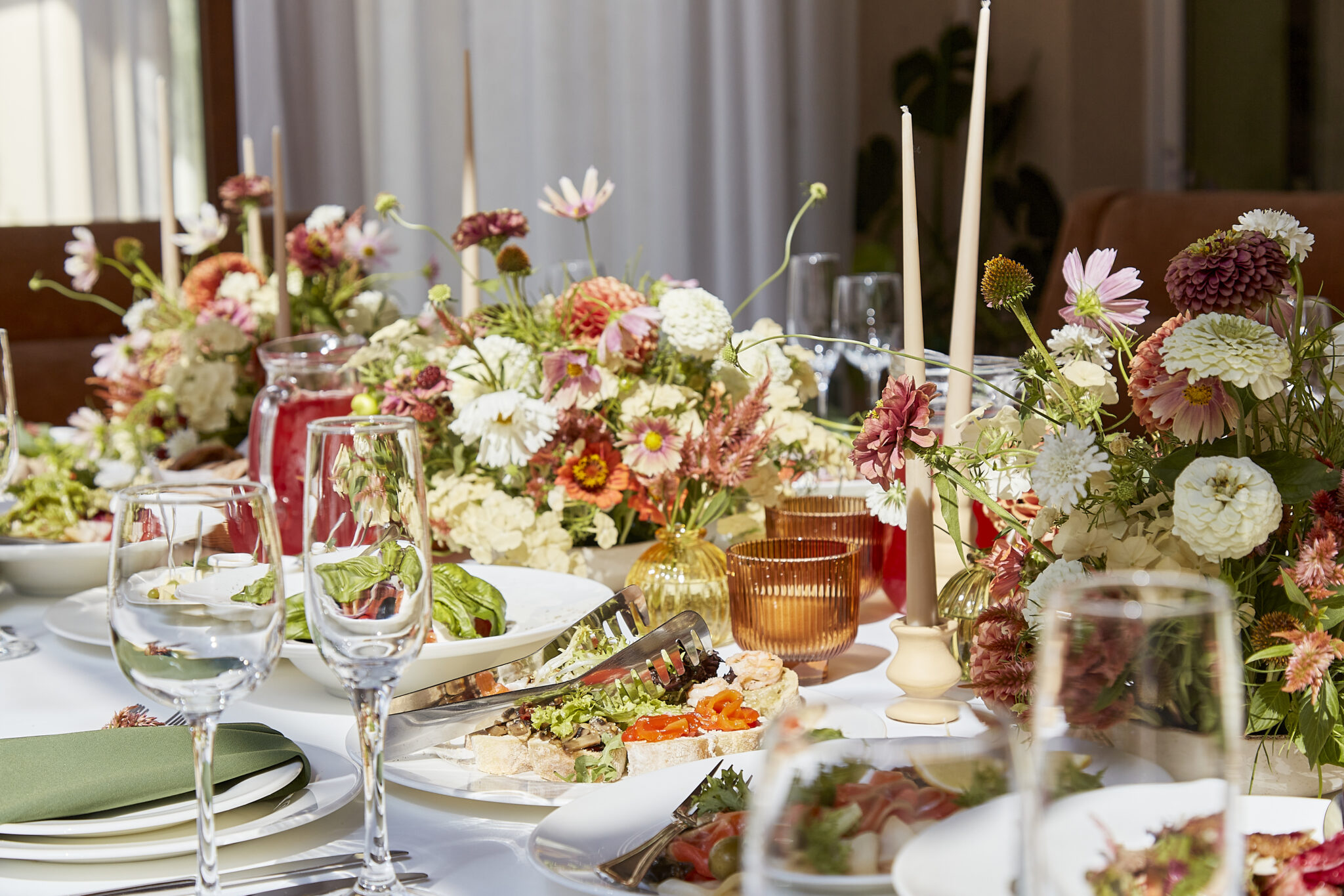 hochzeitsplanung_plan-and-promise_hochzeit_wedding_stuttgart_pfalz_hochzeitsplanerin_Hochzeitstafel