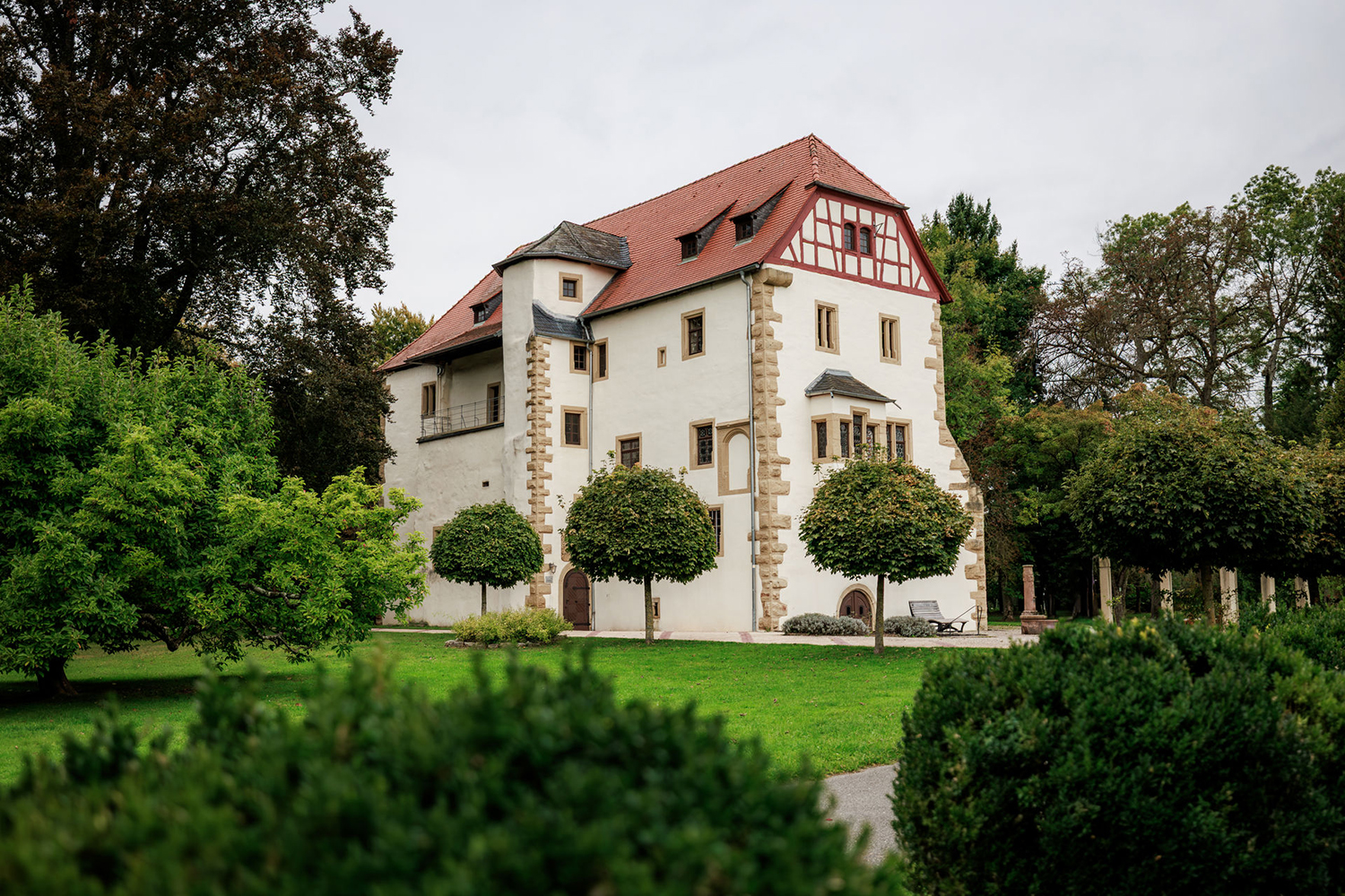 Hochzeitsplanung_Hochzeitsplaner_hochwertig_Schloss-Neckarbischofsheim_Heidelberg_Heilbronn_Mannheim